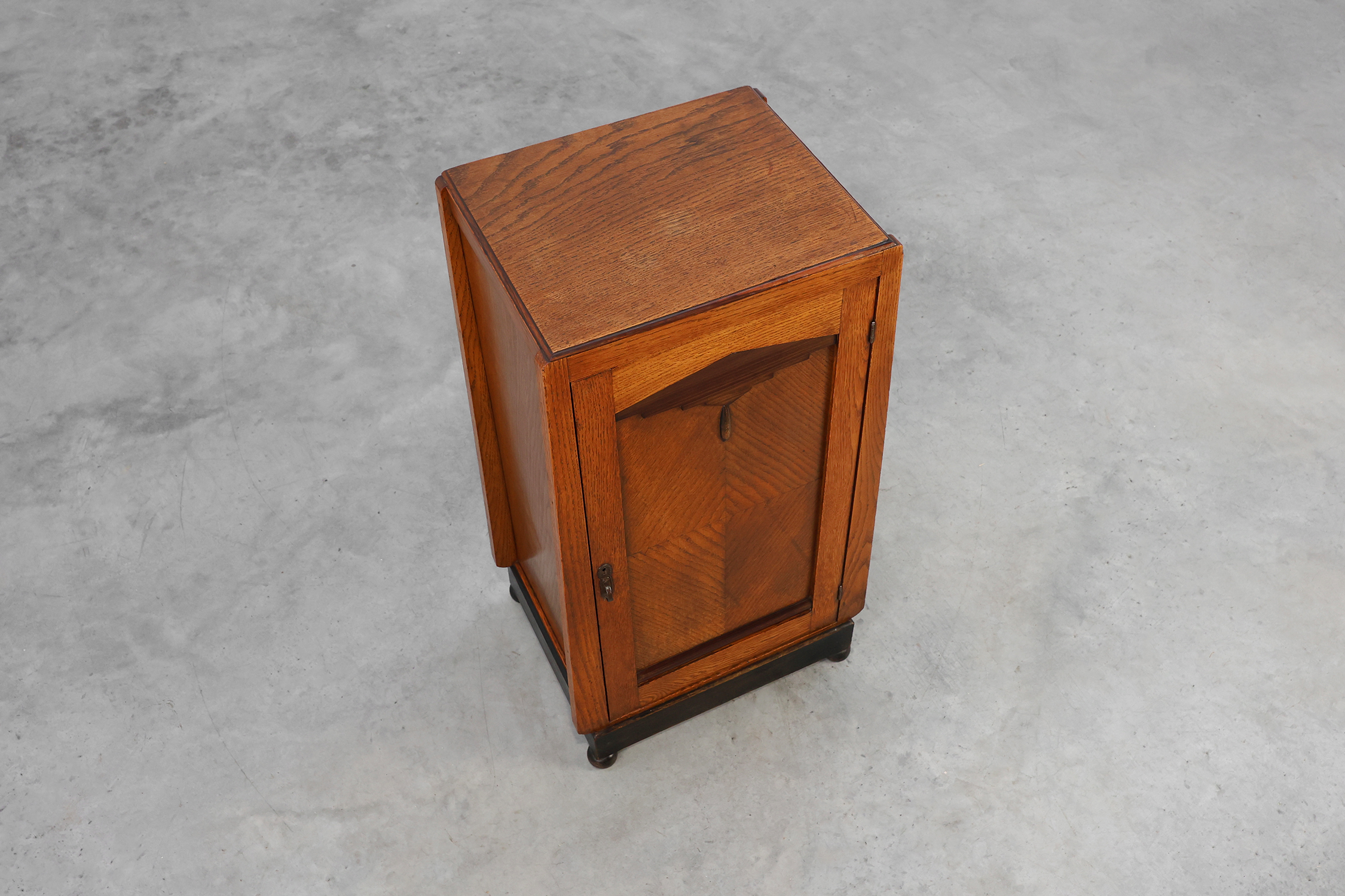 Amsterdamse school wooden cabinet or nightstand, The Netherlands ca. 1915 thumbnail
